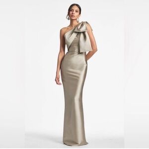 Sachin & Babi Bonnie Gown